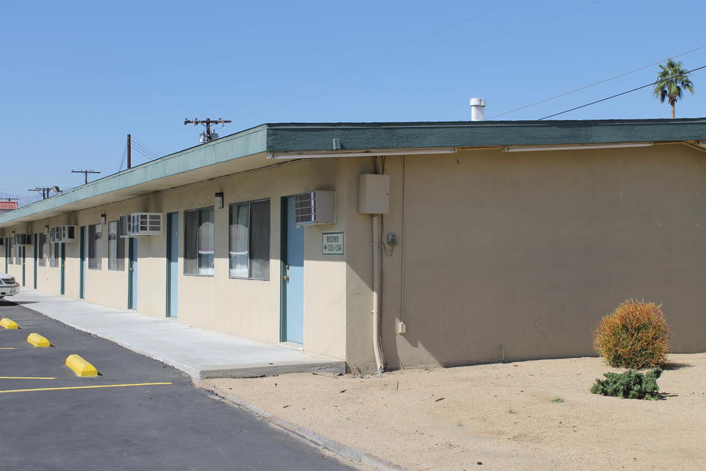 Indio Holiday Motel Ngoại thất bức ảnh