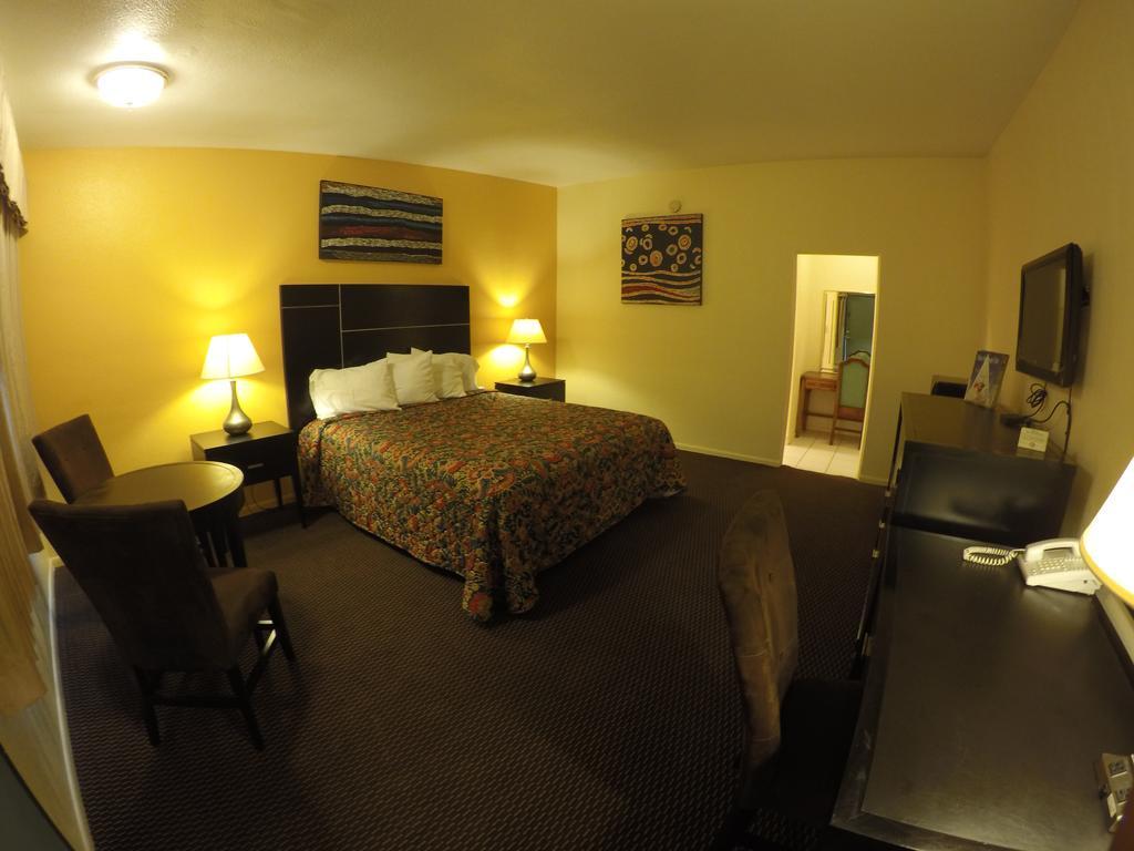 Indio Holiday Motel Ngoại thất bức ảnh